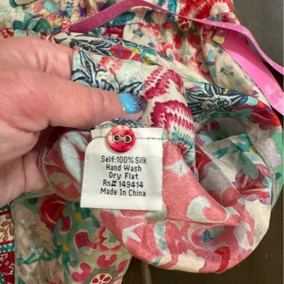 NWT Johnny Was Top Multicolor Floral Starfish V Neck Button Down Tunic Top S - Picture 7 of 12